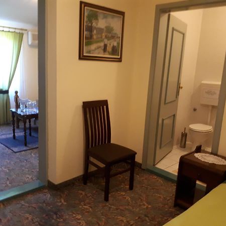 Bed and Breakfast Business Club Selenča Bac Exterior foto