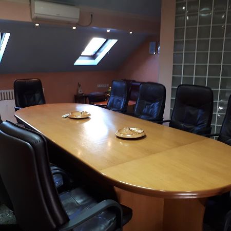 Bed and Breakfast Business Club Selenča Bac Exterior foto