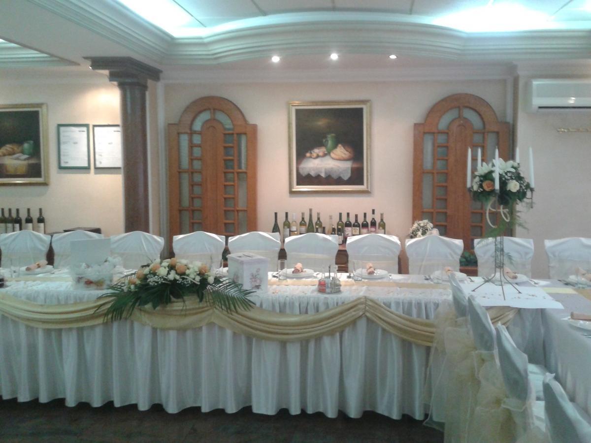 Bed and Breakfast Business Club Selenča Bac Exterior foto