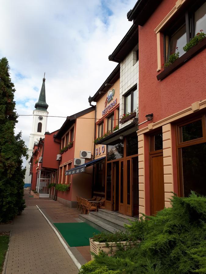 Bed and Breakfast Business Club Selenča Bac Exterior foto