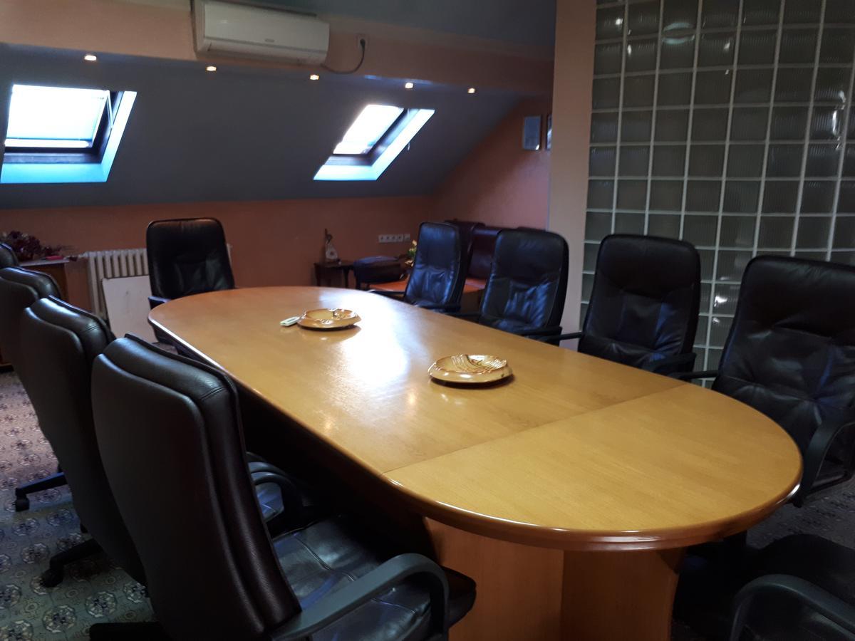 Bed and Breakfast Business Club Selenča Bac Exterior foto