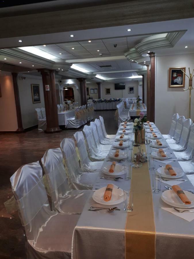 Bed and Breakfast Business Club Selenča Bac Exterior foto