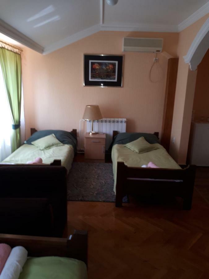 Bed and Breakfast Business Club Selenča Bac Exterior foto